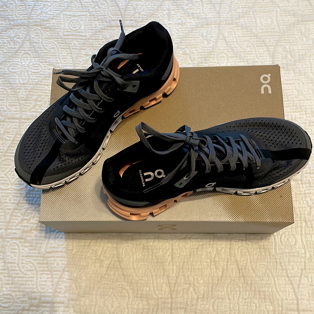 On Running Cloudflow Rock Rose Shoe